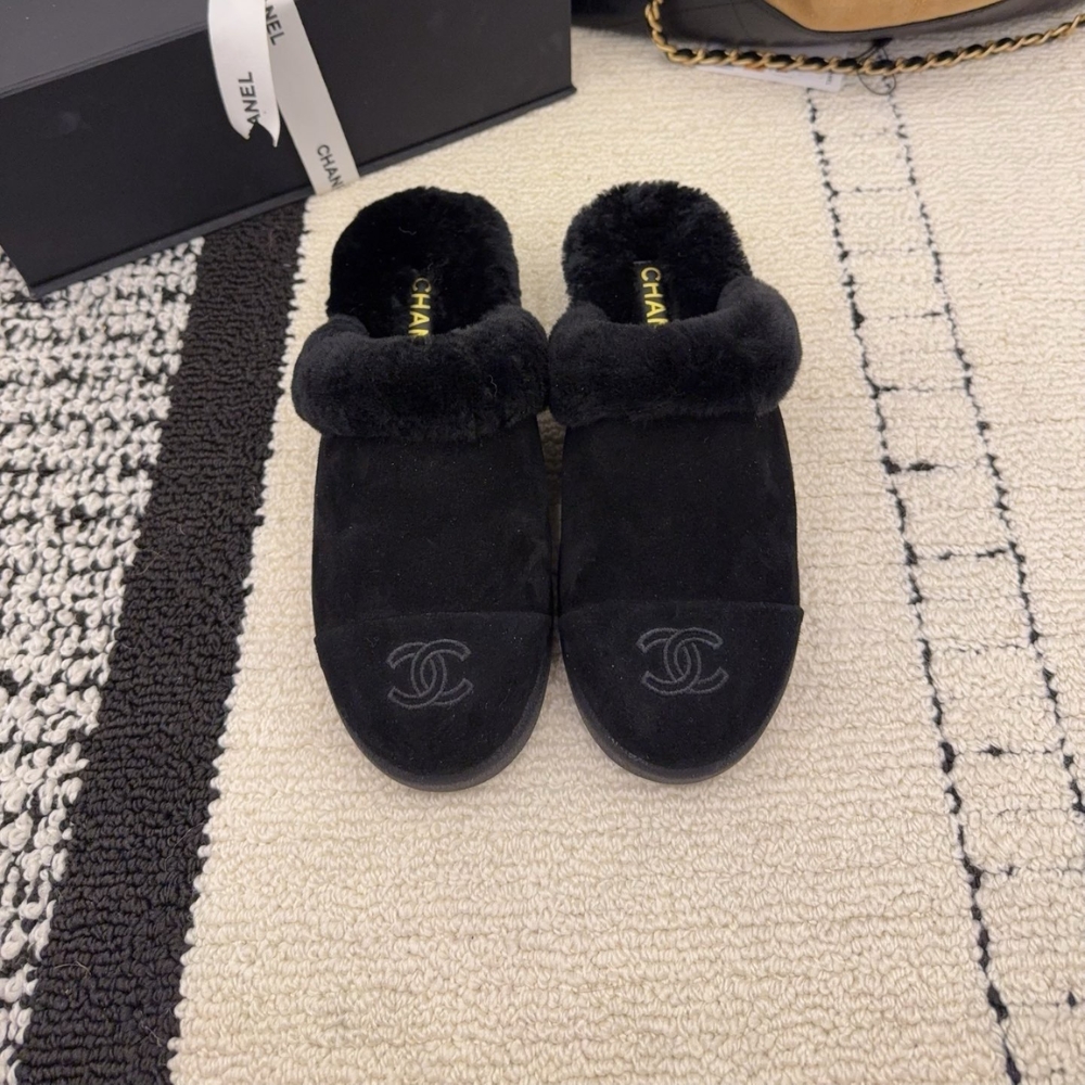 Alternative view of CHANEL SUEDE MULES BLACK G45939 B17918 94305