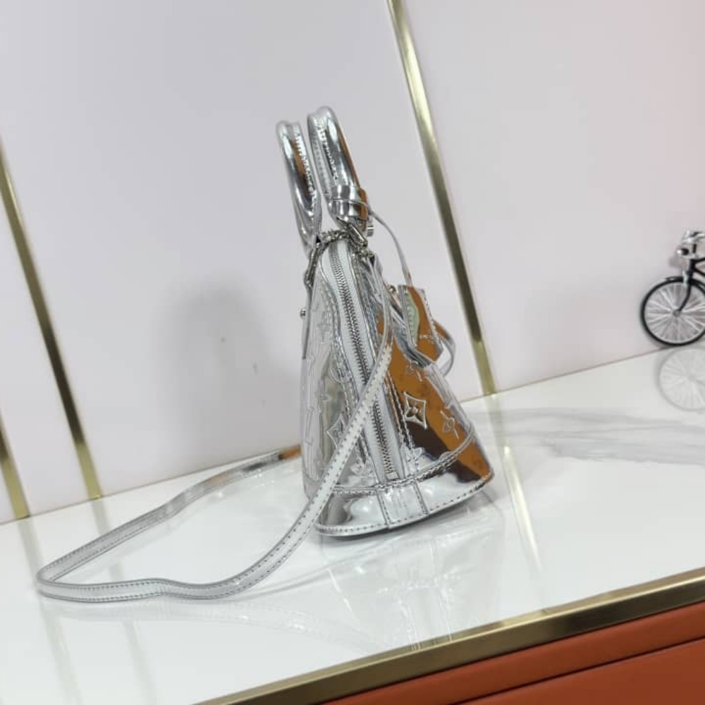 LOUIS VUITTON ALMA BB SILVER 23CM M26335 - Image 4