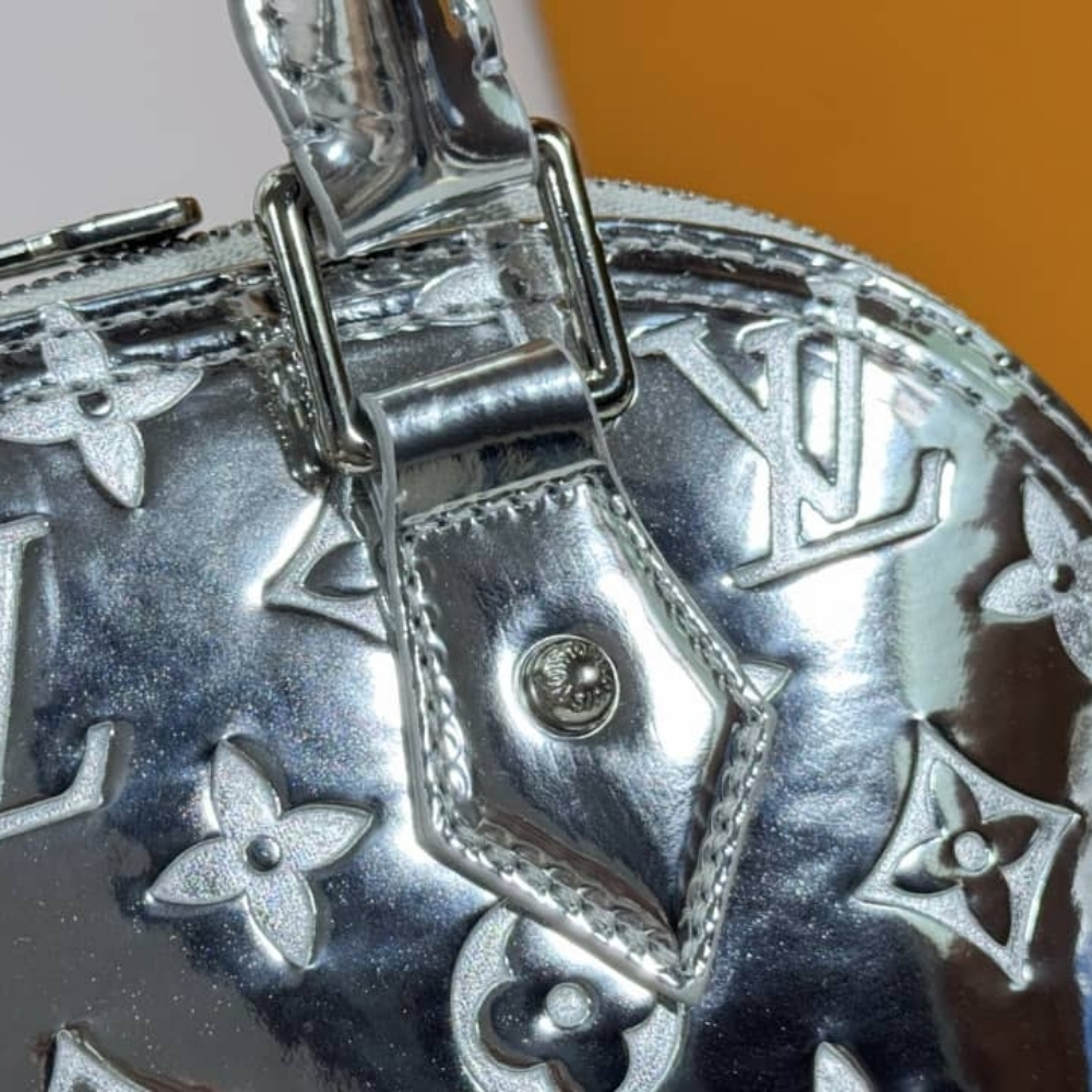 LOUIS VUITTON ALMA BB SILVER 23CM M26335 - Image 8