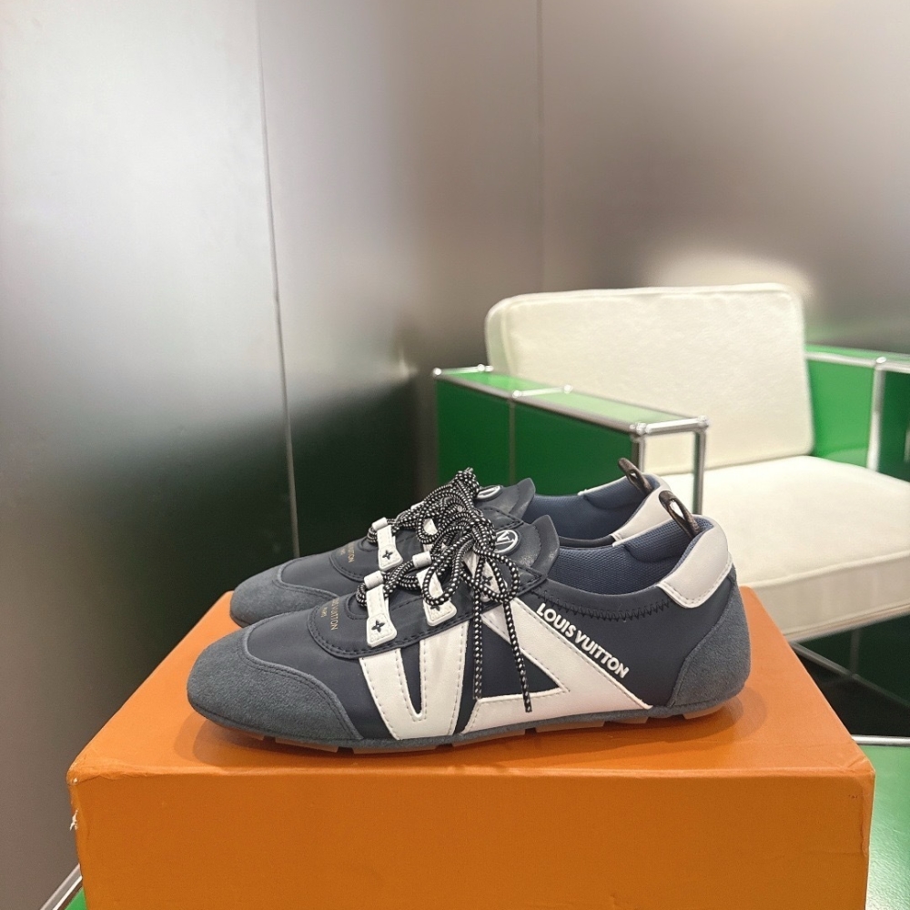 Alternative view of LOUIS VUITTON SNEAKERINA NAVY BLUE 1AIVM1