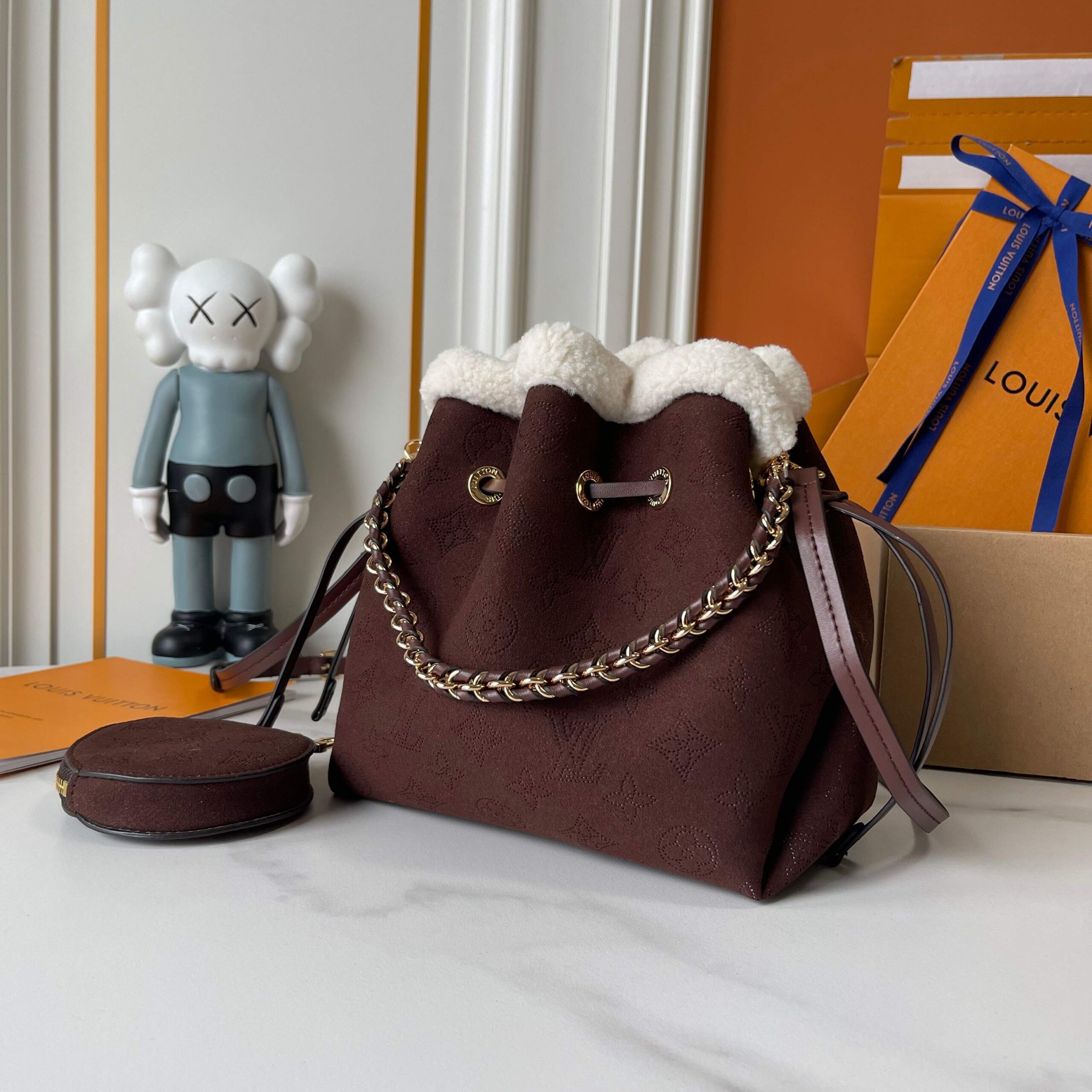 LOUIS VUITTON BELLA CHOCOLATE 22CM M26684 - Image 5