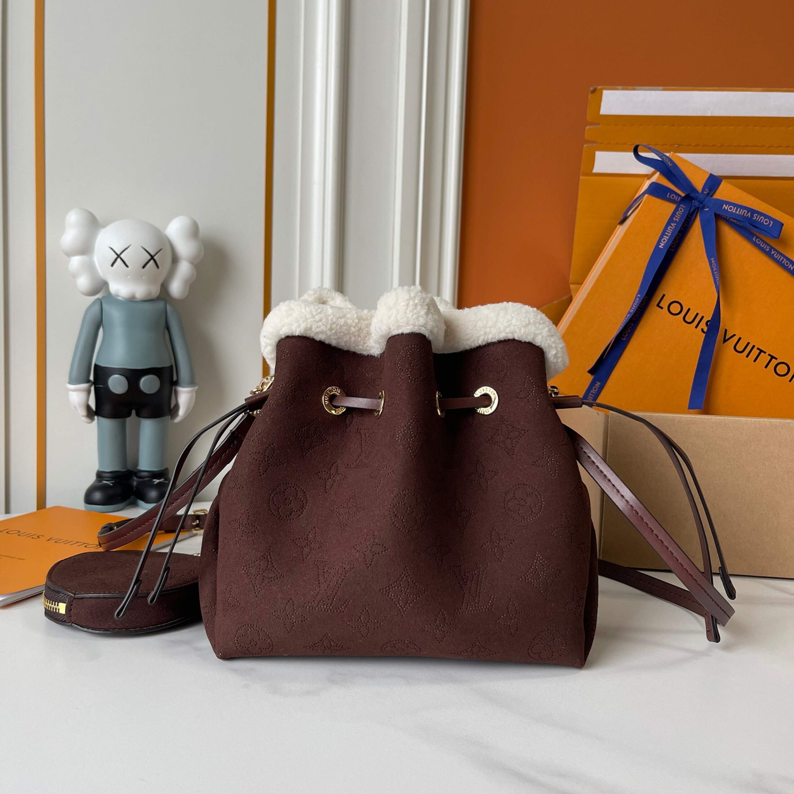 LOUIS VUITTON BELLA CHOCOLATE 22CM M26684 - Image 7