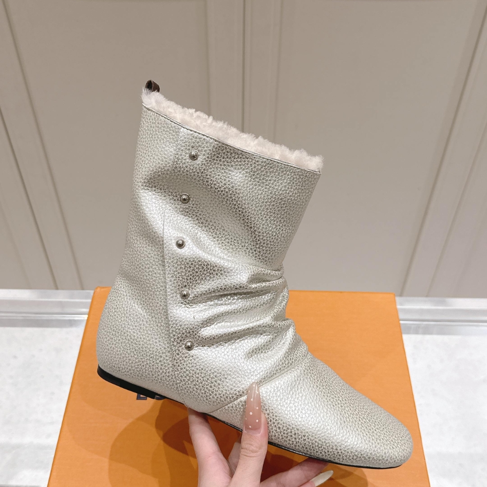 Alternative view of LOUIS VUITTON NOMAD BOOT SILVER 1AISDO