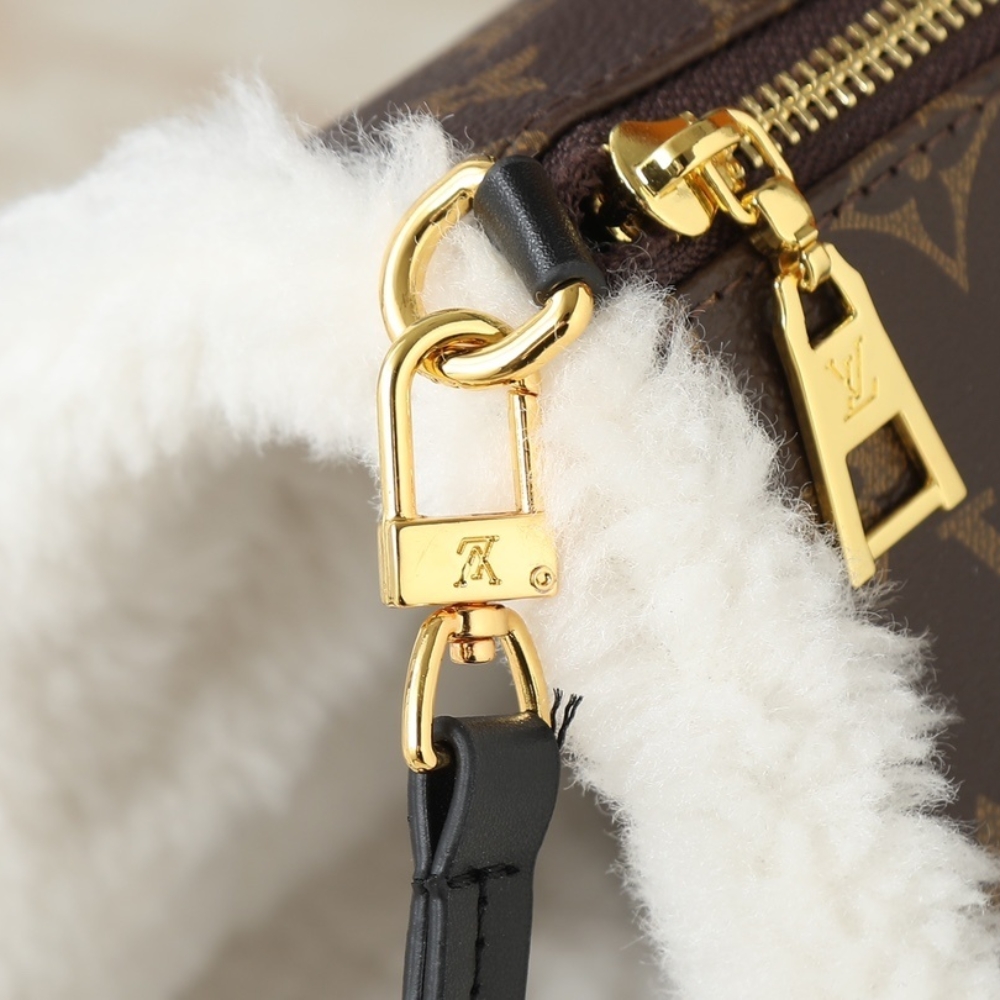 LOUIS VUITTON TEDDY MITT MONOGRAM BROWN 27CM M26853 - Image 7