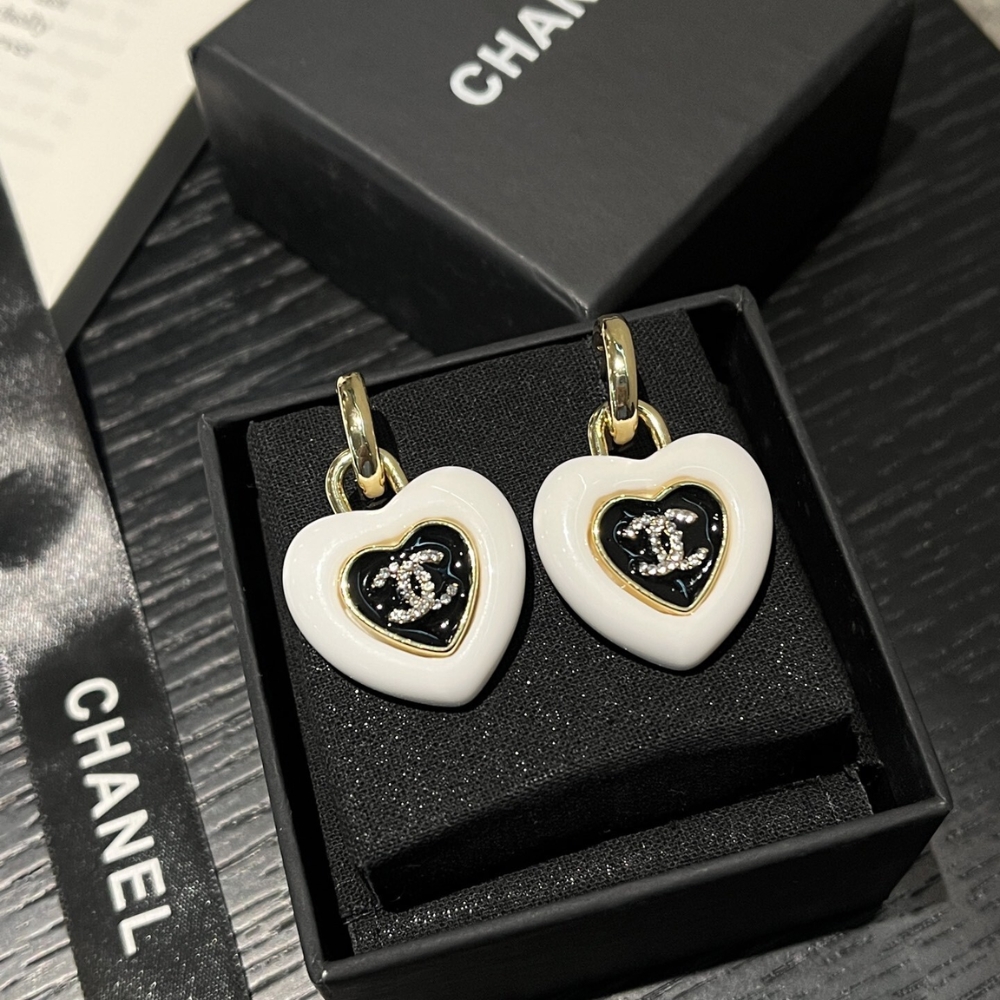 Alternative view of CHANEL HEART LOGO DANGLE EARRINGS IN WHITE WITH GOLD