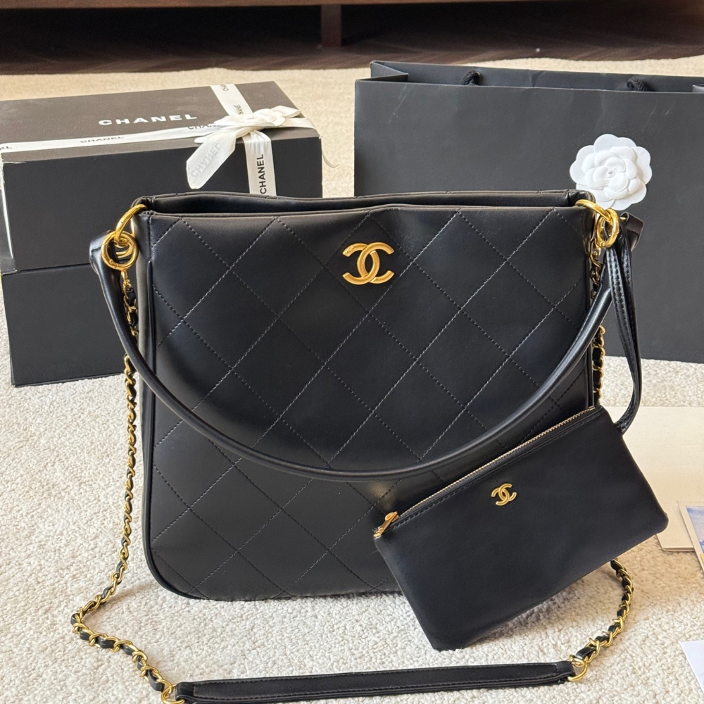 Alternative view of CHANEL QUILTED HOBO SHOULDER BAG BLACK BRUSHED GOLD HARDWARE 33CM