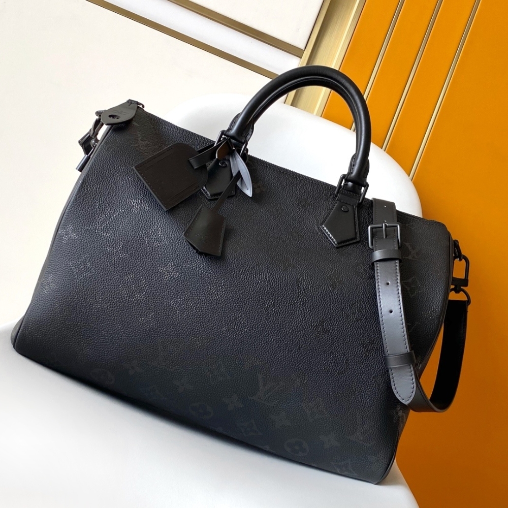 Alternative view of LOUIS VUITTON SPEEDY P9 BANDOULIÈRE 40 BLACK 40CM M13916