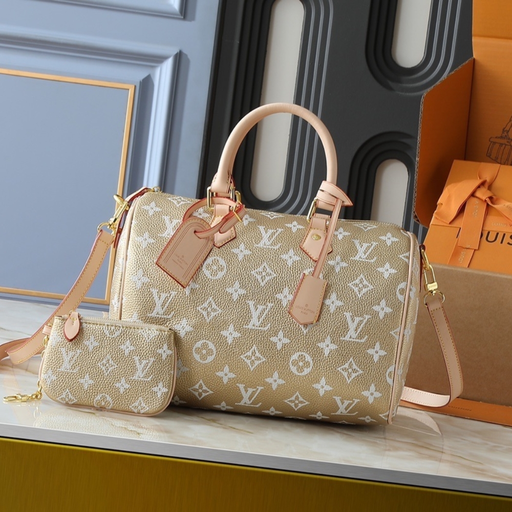 Alternative view of LOUIS VUITTON SPEEDY P9 BANDOULIÈRE 30 KINSUGI GOLD 30CM M15283