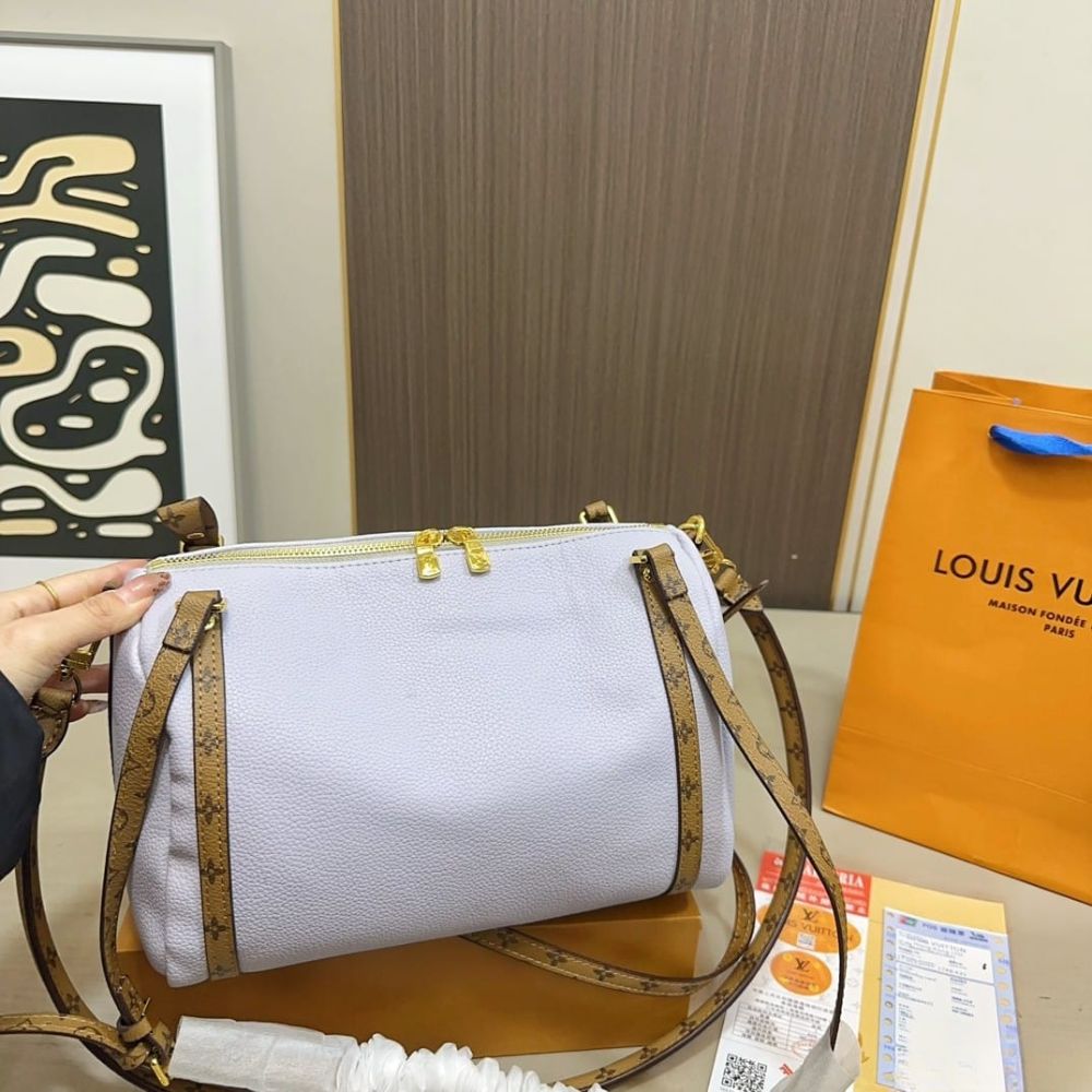 Alternative view of Louis Vuitton Express PM Light Purple 26Cm M27275