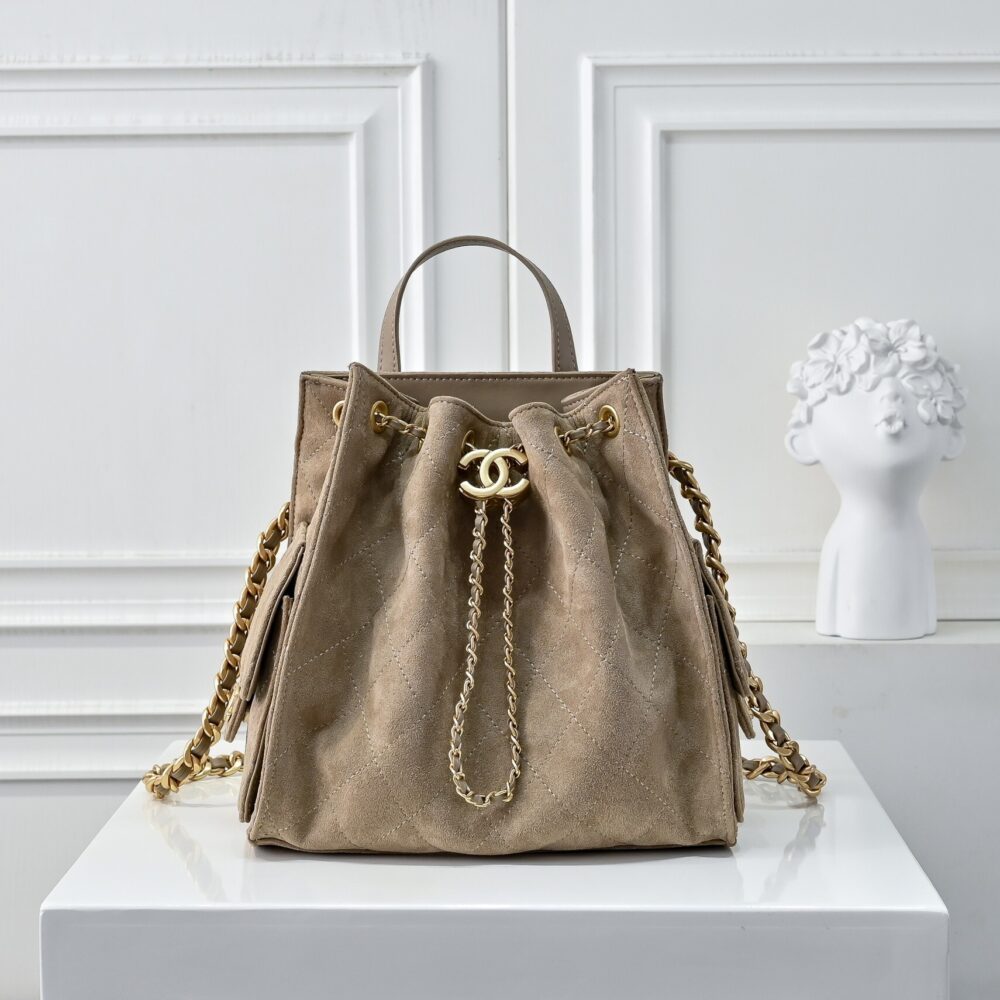 Alternative view of CHANEL 25 MEDIUM SIZE BACKPACK GOLD METAL BROWN 23CM AS5600 B18799 NACAA