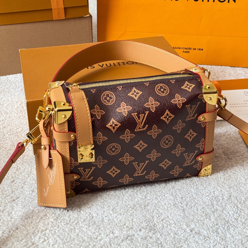 Alternative view of LOUIS VUITTON SIDE TRUNK MM MONOGRAM ORIGINE 23CM M27516