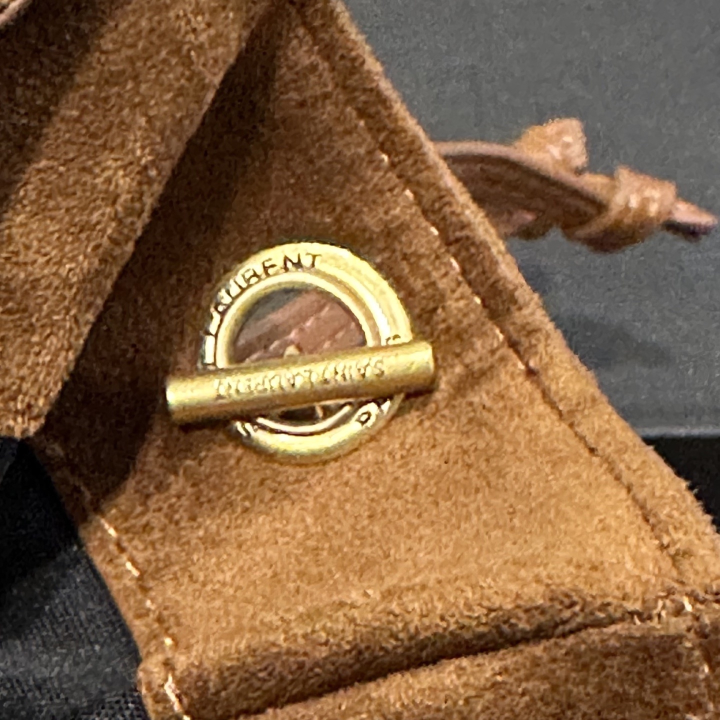 Saint Laurent Jamie Shoulder Pouch In Caramel Cognac 26Cm 8627121U8P72916 - Image 8