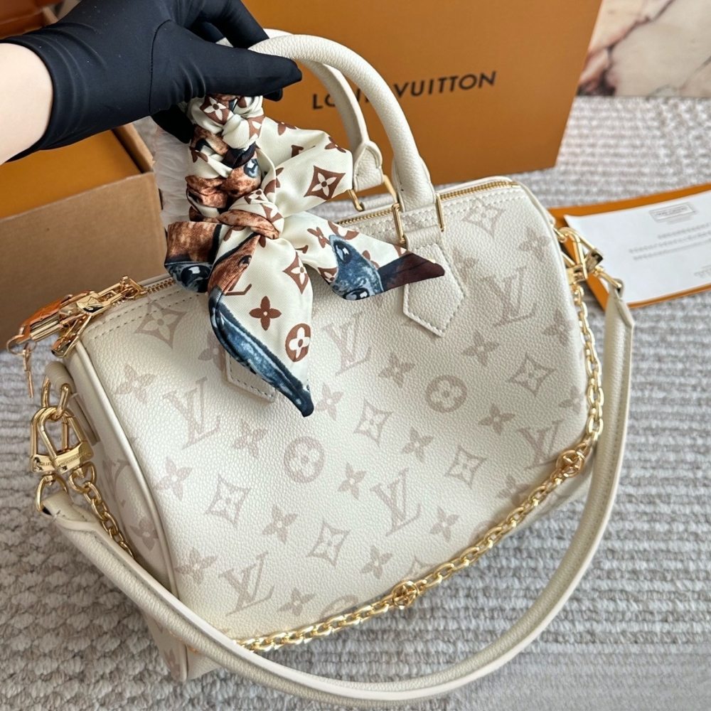 Alternative view of LOUIS VUITTON SPEEDY BANDOULIÈRE 25 CREAM 25CM M26690