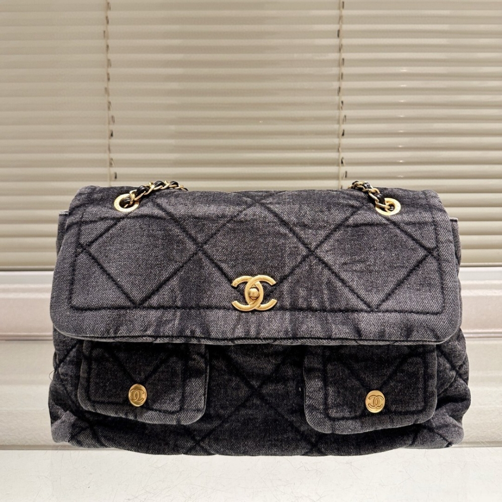 Alternative view of CHANEL MAXI FLAPBAG WASHED DENIM AND GOLD TONE METAL BLACK 30CM AS5727 B22144 94305