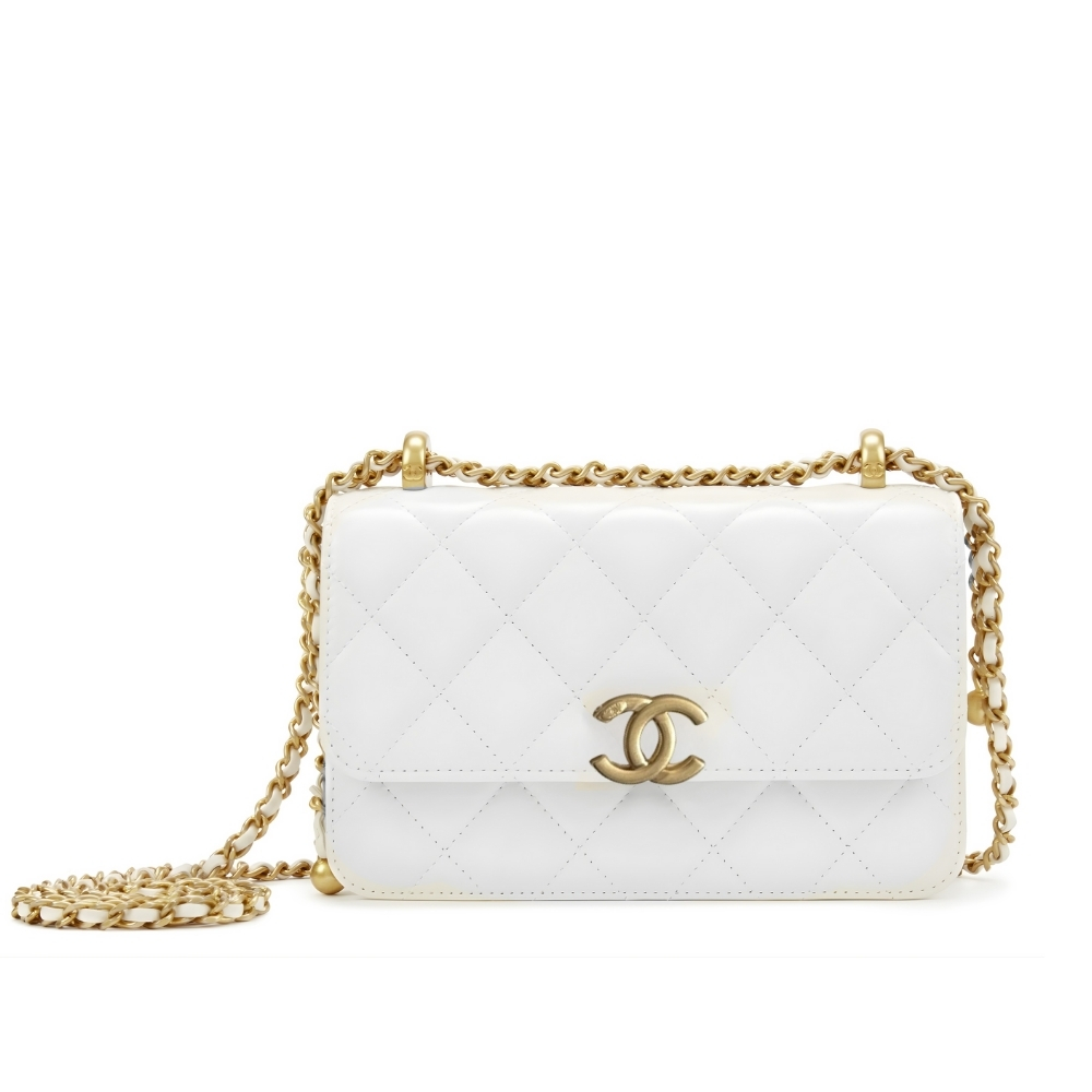 CHANEL WHITE QUILTED MINI SINGLE FLAP BAG GOLD HARDWARE 19CM