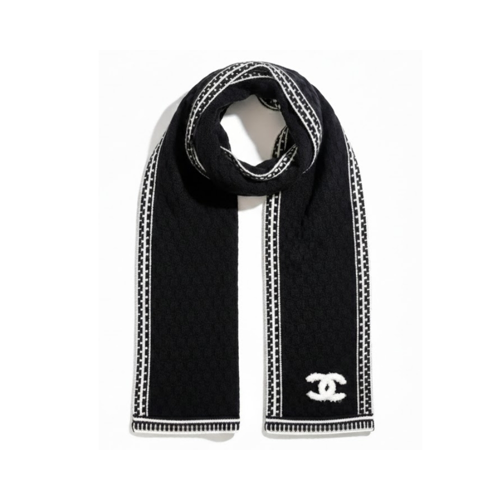 CHANEL MUFFLER CASHMERE IN BLACK
