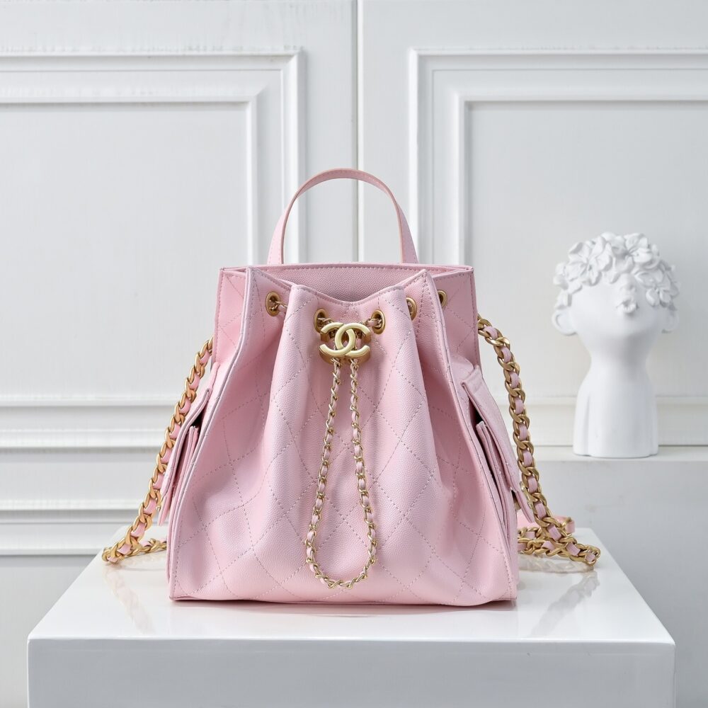 Alternative view of CHANEL 25 MEDIUM SIZE BACKPACK GRAIN EFFECT AND GOLD METAL PINK 23CM AS5600 B20304 U3645