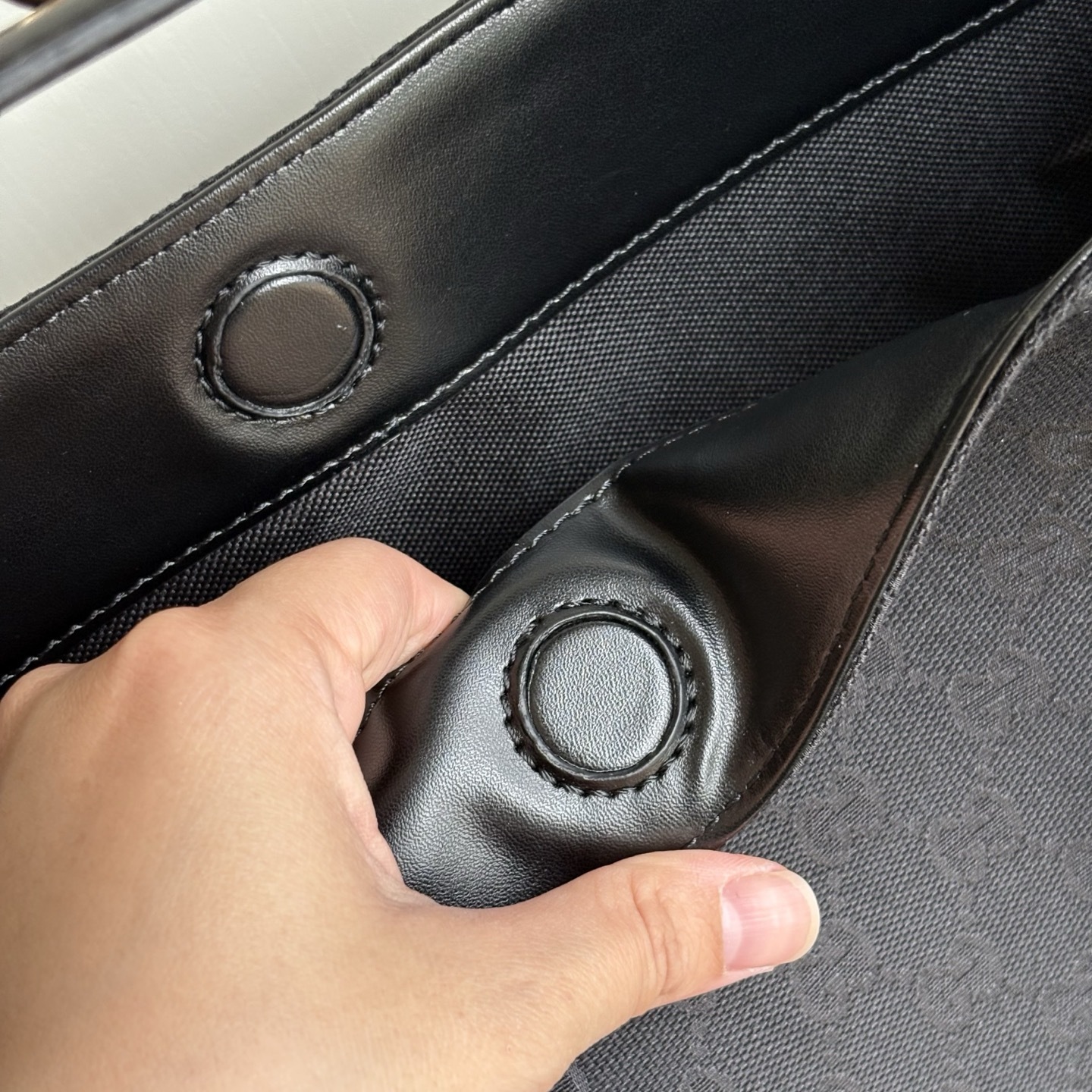 GUCCI BEATRIX LARGE TOTE BAG BLACK 40CM - Image 5