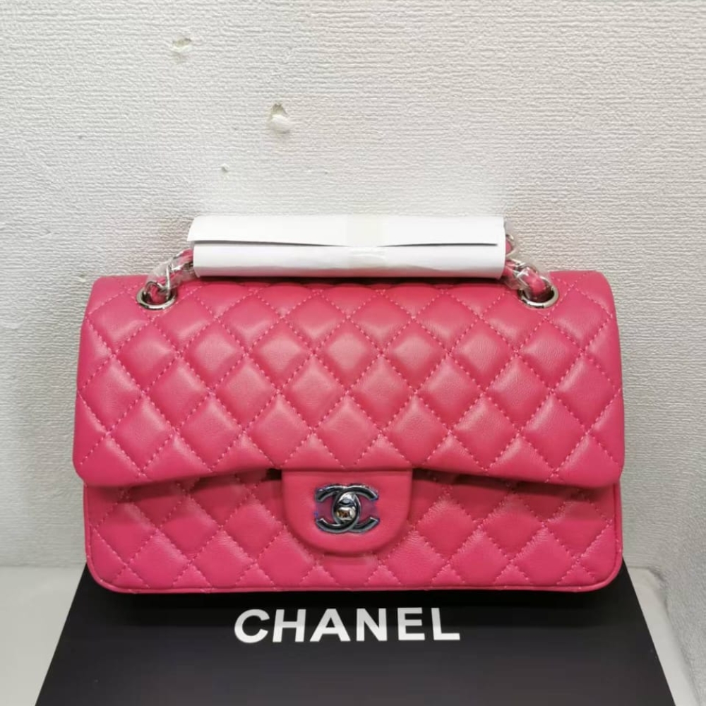 Alternative view of Gift Set: Chanel Classic Medium Flap Bag With Silver Hardware Dark Pink 25cm And Brooch Metal And Resin Gold With Pink Pearly White