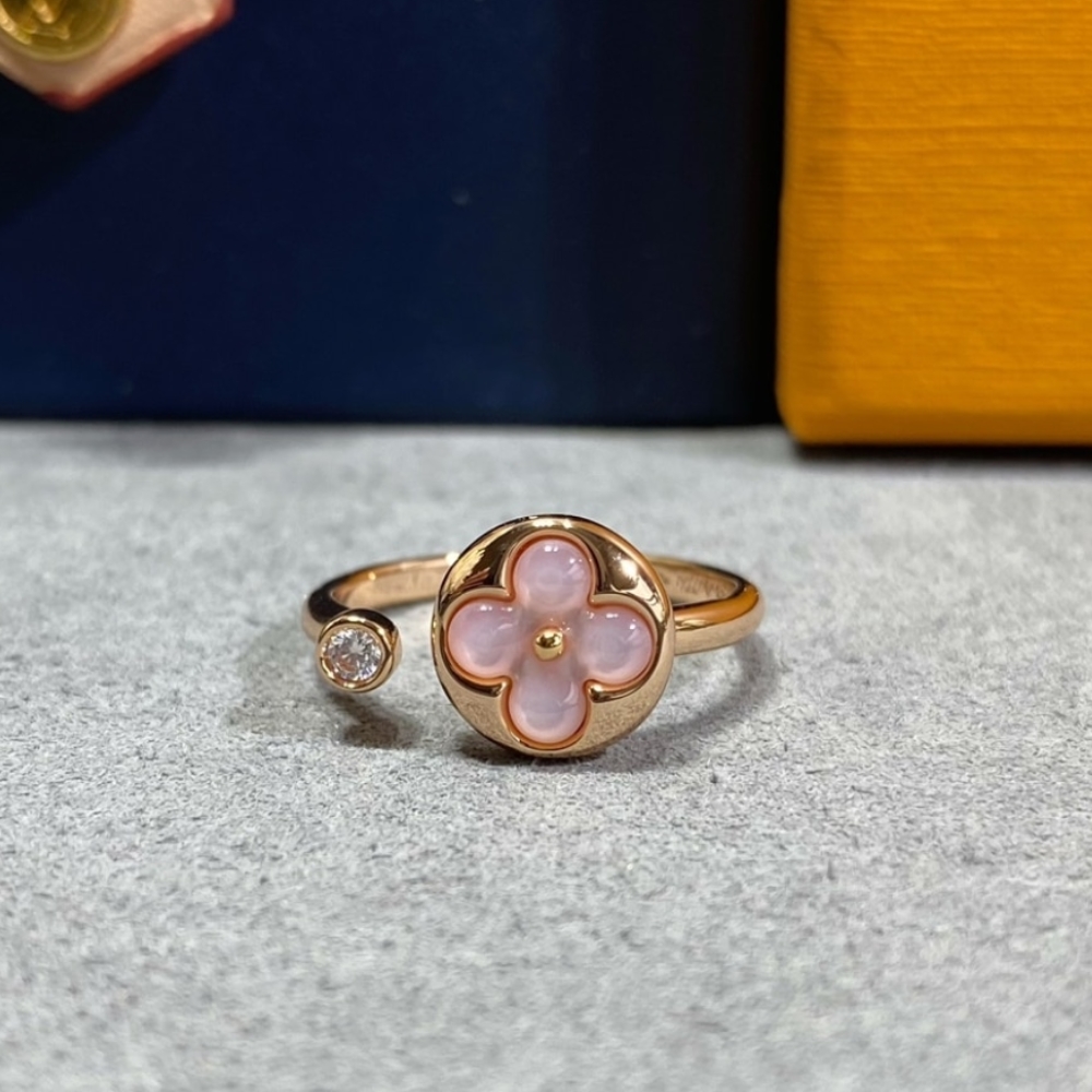 Alternative view of Gift Set: Louis Vuitton Sunset Washed Pink 27Cm And Color Blossom Mini Sun Ring Pink Gold