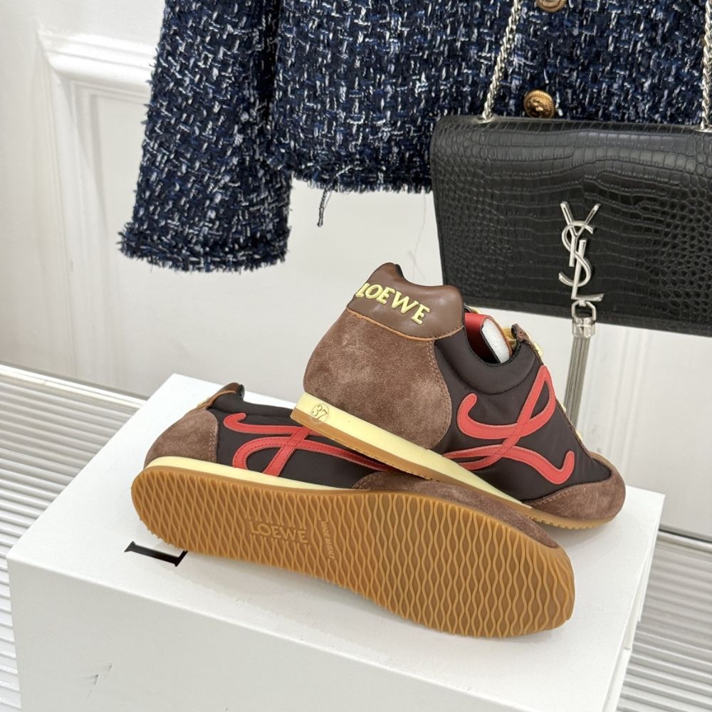 Alternative view of Loewe Ballet Runner 2.0 Chocolate LBR2282X36