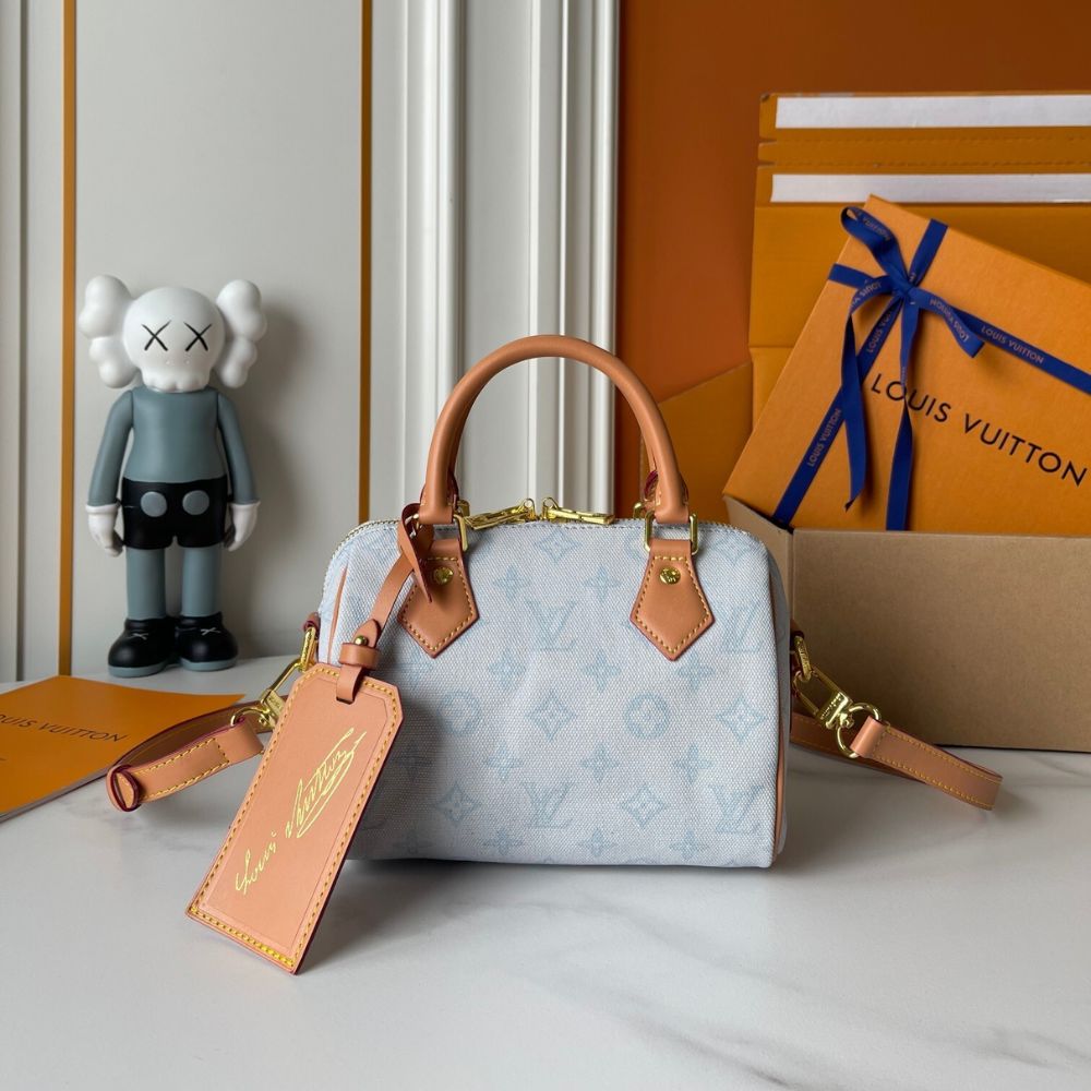 Alternative view of Louis Vuitton Speedy Bleu Courrier 20Cm