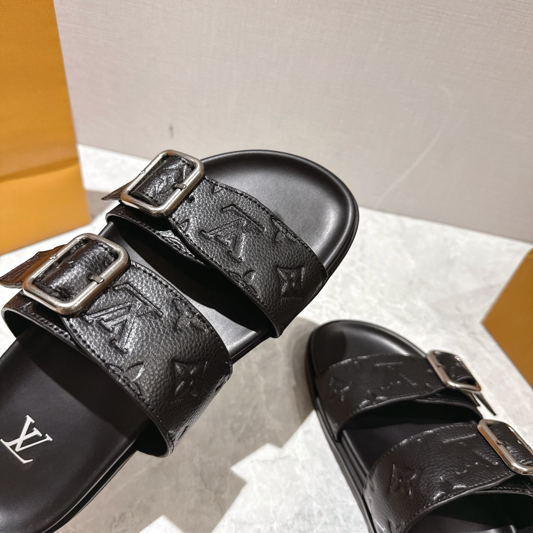 Louis Vuitton LV Venice Mule Black 1AHSJC - Image 6