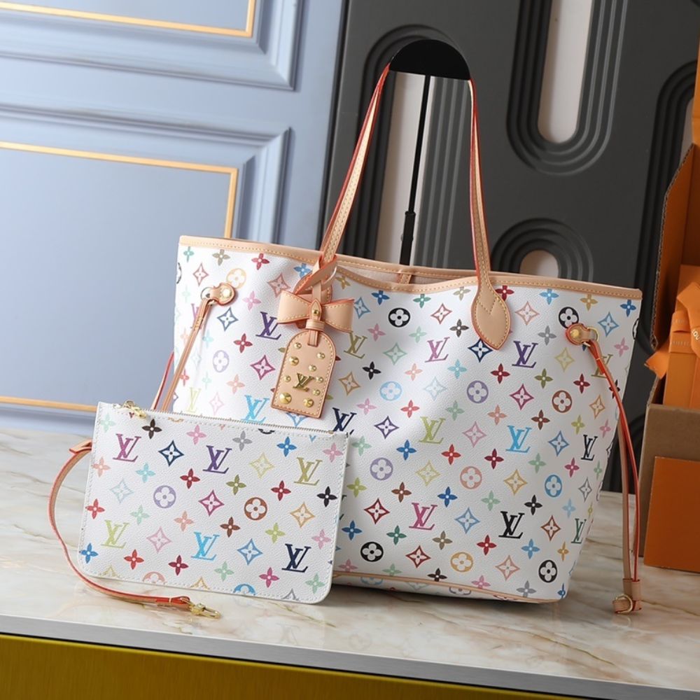 Alternative view of Louis Vuitton TM Neverfull MM 31Cm M27787