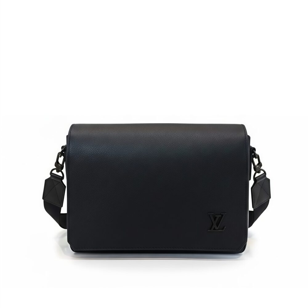 Louis Vuitton Takeoff Messenger PM Black 22Cm M24769