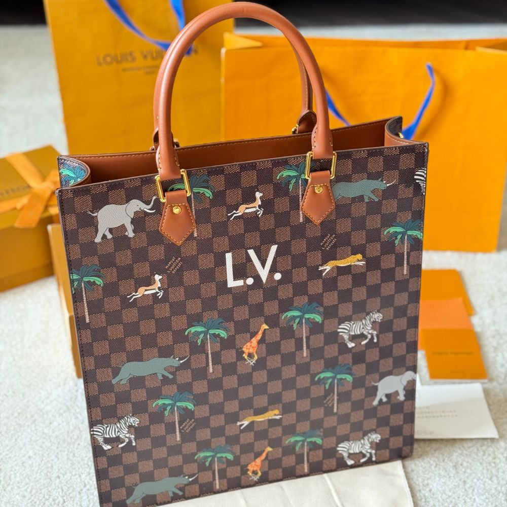 Alternative view of Louis Vuitton Sac Plat x The Darjeeling Limited Damier Brown 40Cm