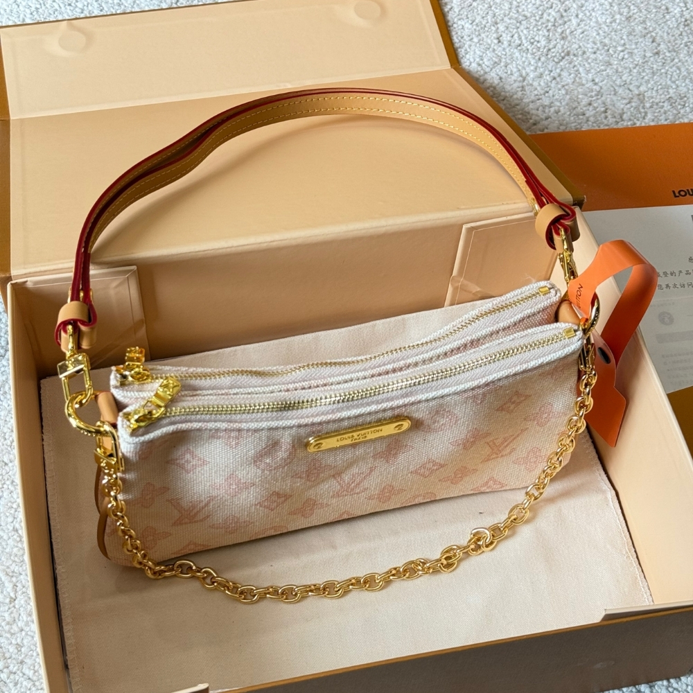 Louis Vuitton Pochette Liv Monogram Origine Lin 24Cm - Image 4