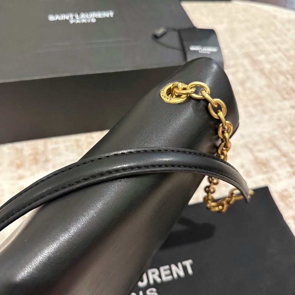 Saint Laurent Cassandre XXL Pouch On Chain In Shiny Leather Black 35Cm - Image 5