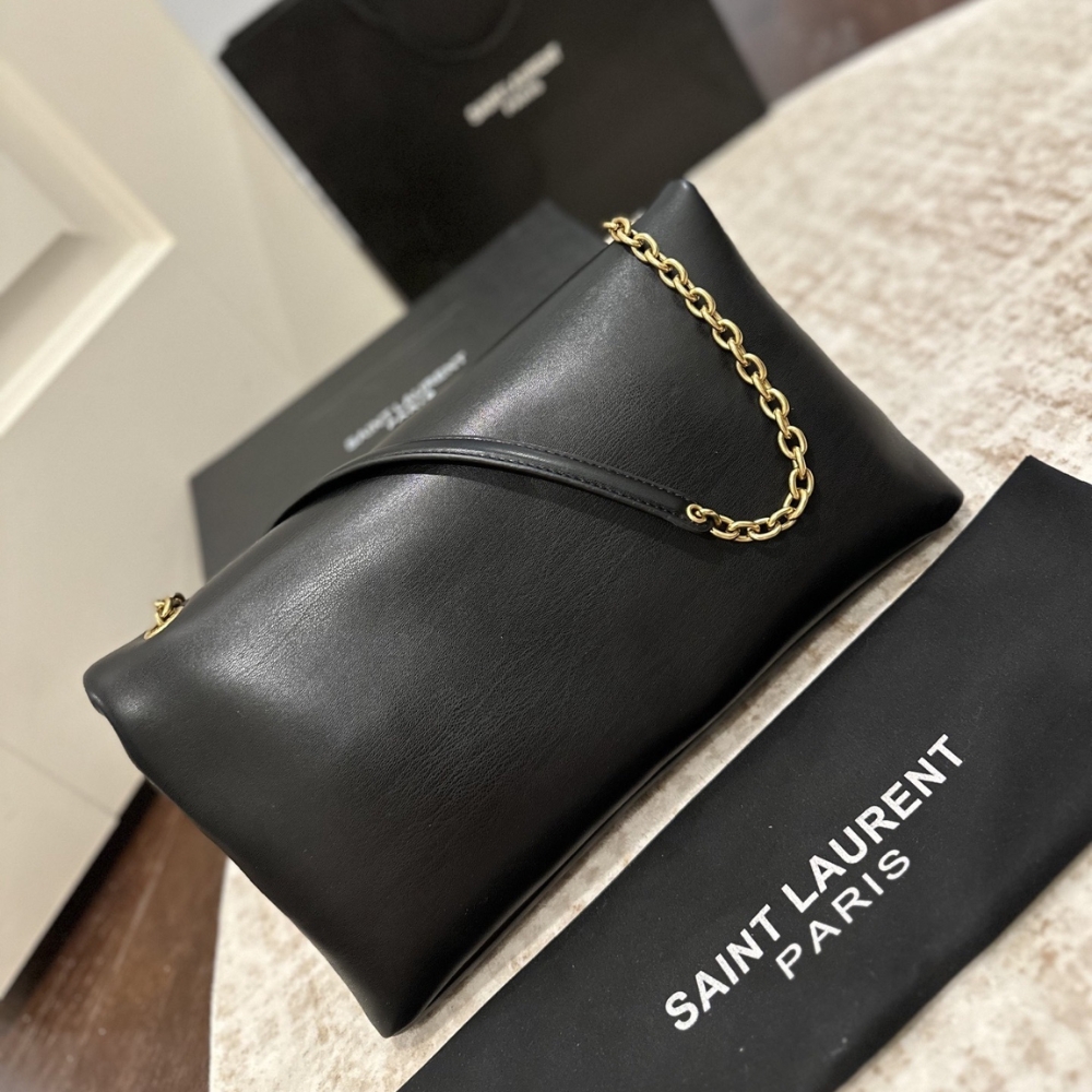 Saint Laurent Cassandre XXL Pouch On Chain In Shiny Leather Black 35Cm - Image 8