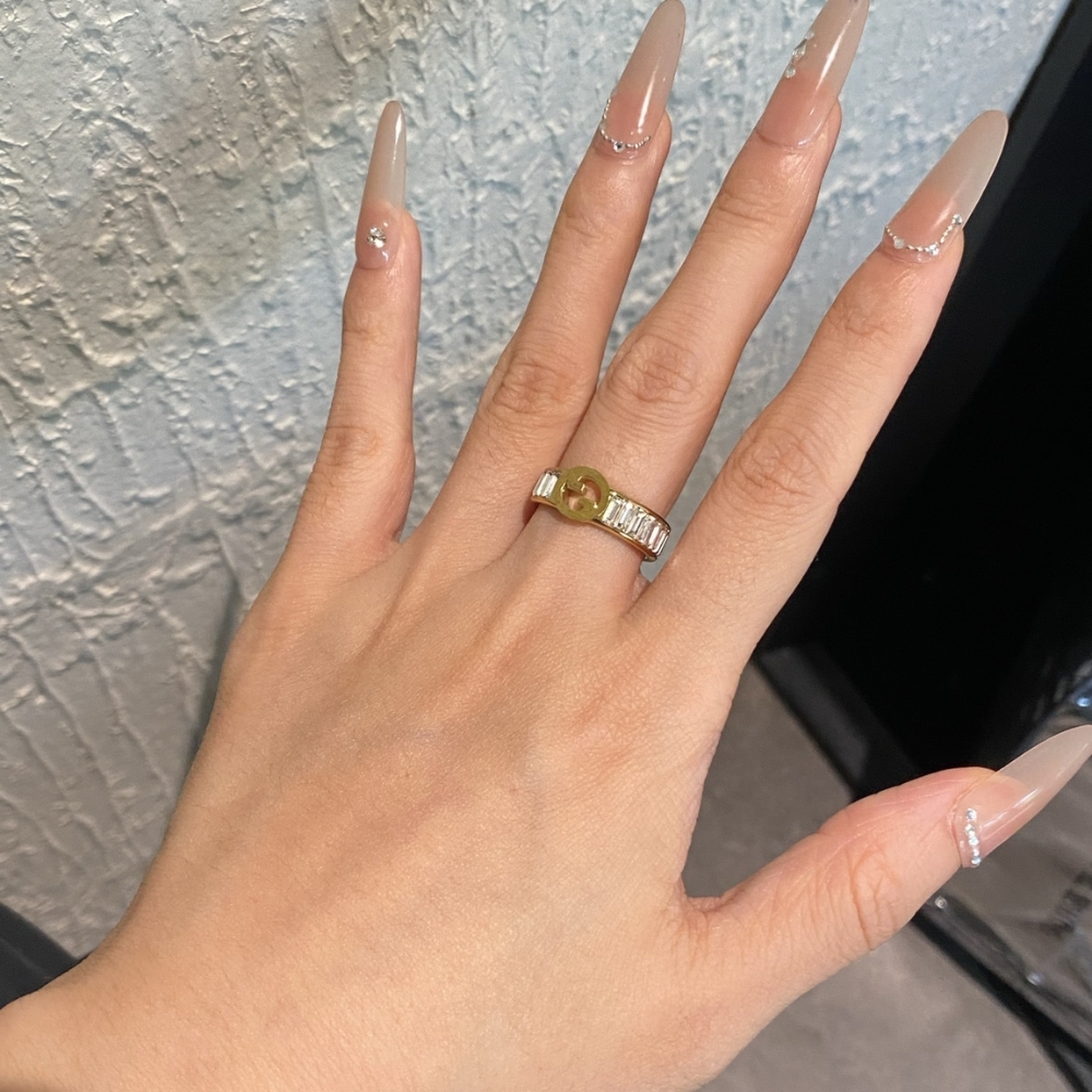 Gucci Blondie Wide Crystal Ring Gold 837231 JAAHV 8062 - Image 6