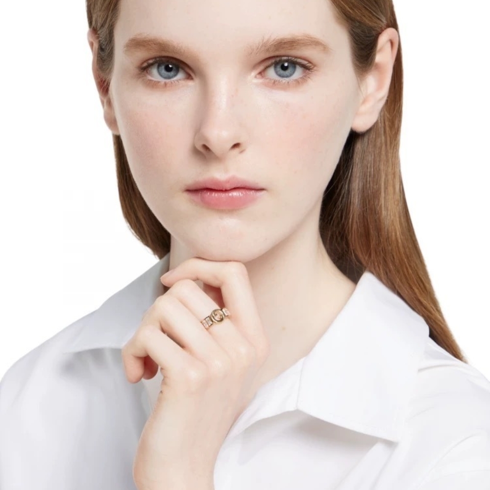 Gucci Blondie Wide Crystal Ring Gold 837231 JAAHV 8062 - Image 7