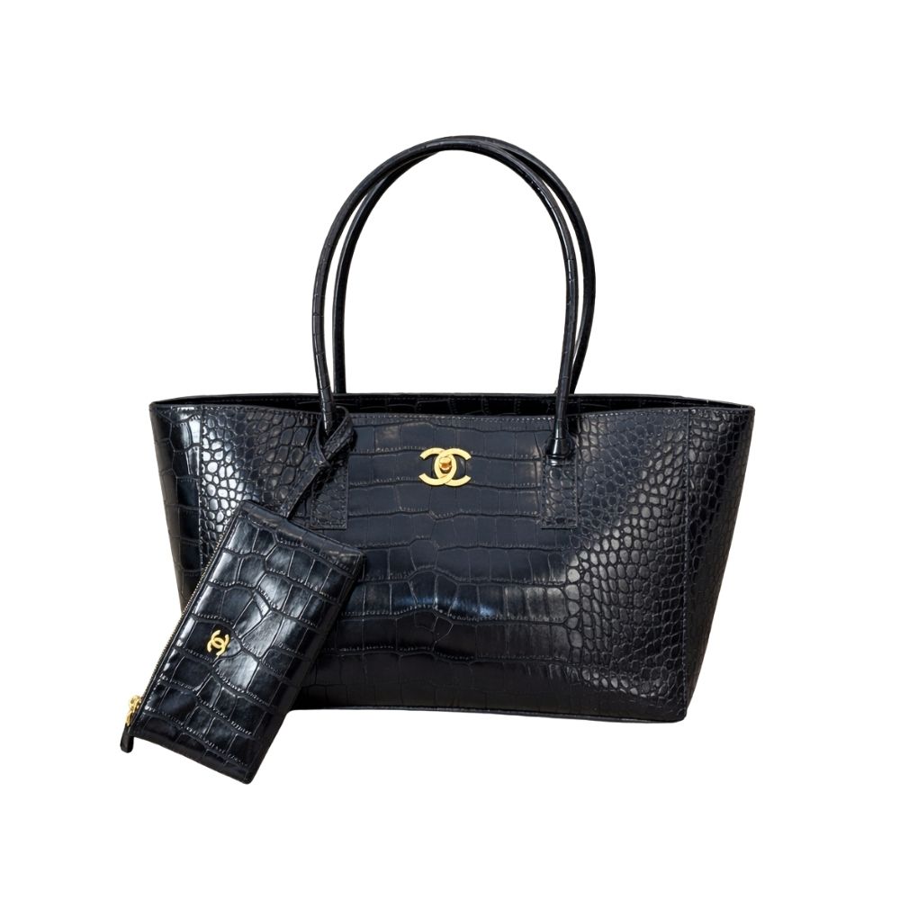 Chanel Executive Cerf Tote Black 35Cm