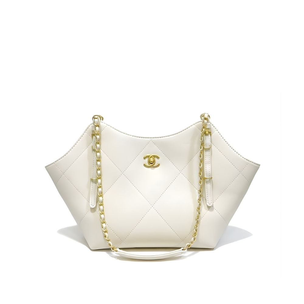 Chanel Shopping Bag Leather And Gold Tone Metal White 21Cm