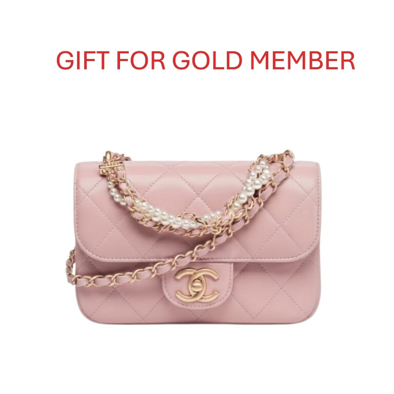 Alternative view of Invoice for Mr. Bret Johnson (1 pair of shoes & 1 gift)