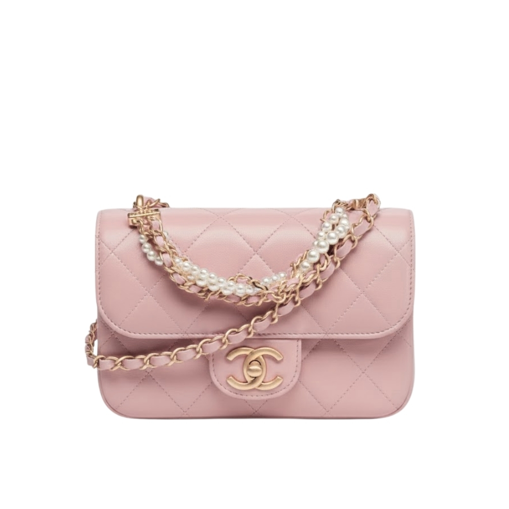 Chanel Mini Flap Bag in Shiny Leather and Pearls Light Pink 20Cm