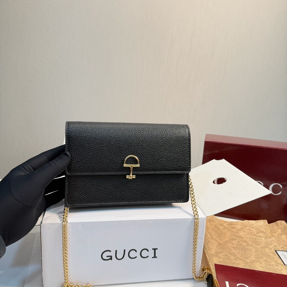 Alternative view of Gucci Half Horsebit Wallet On Chain Black 20Cm