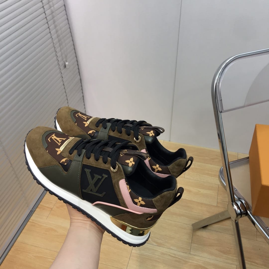 Louis Vuitton Neo Run Away Sneaker Brown 1AAP4P - Image 5