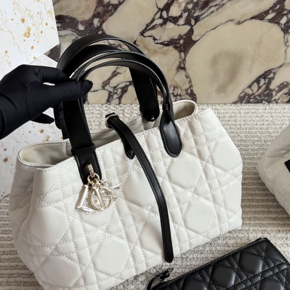 Alternative view of Dior Medium Dior Toujours Bag White 28Cm