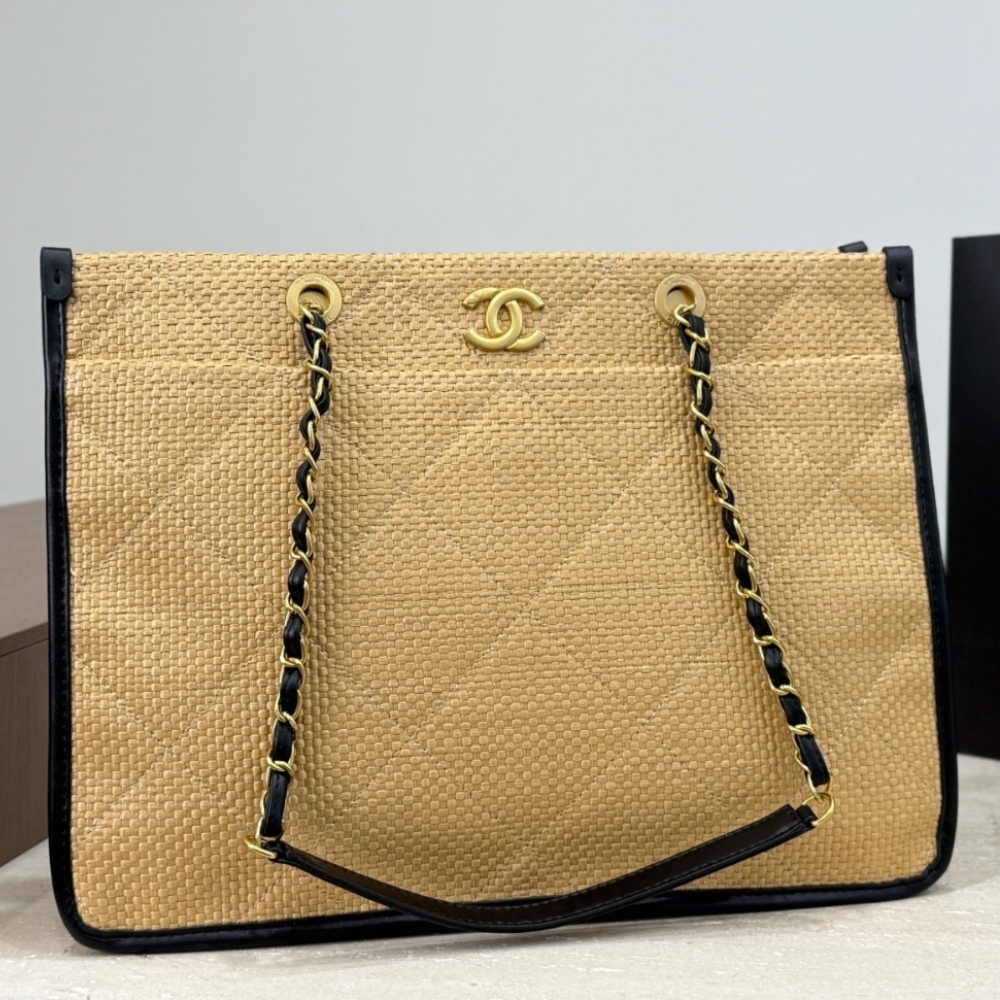 Alternative view of Chanel Shopping Bag Natural Straw Beige 39Cm