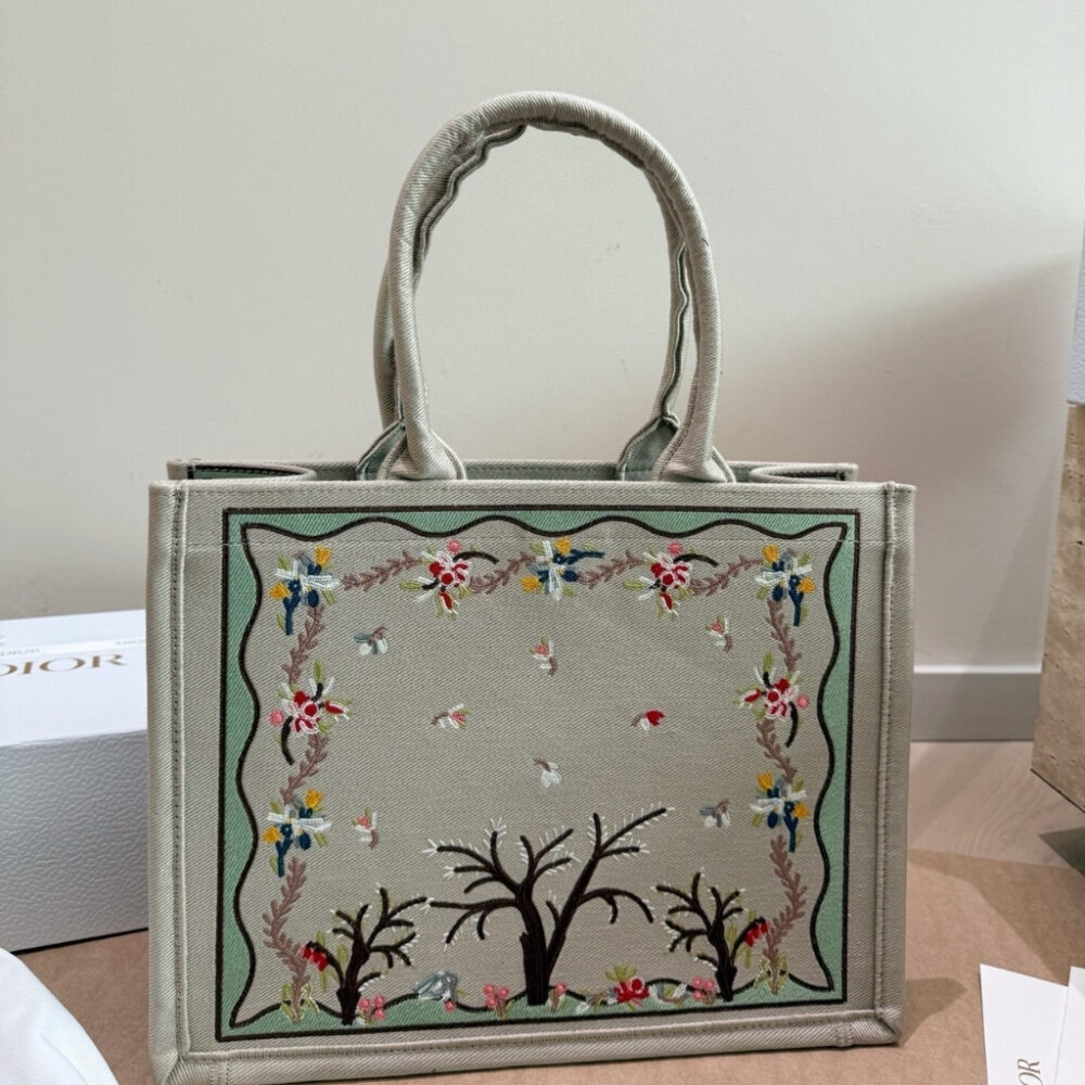 Alternative view of Dior Dioramour Medium Book Tote With Strap Flowers Embroidery White Multicolor 36Cm M1404PEHX M933