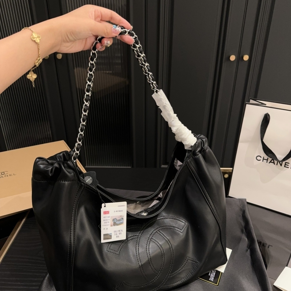 Chanel Large Hobo Bag Black Leather Chain Strap 36Cm - Image 9