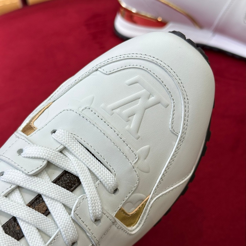 Louis Vuitton Neo Run Away Sneaker White 1AAP3L - Image 7