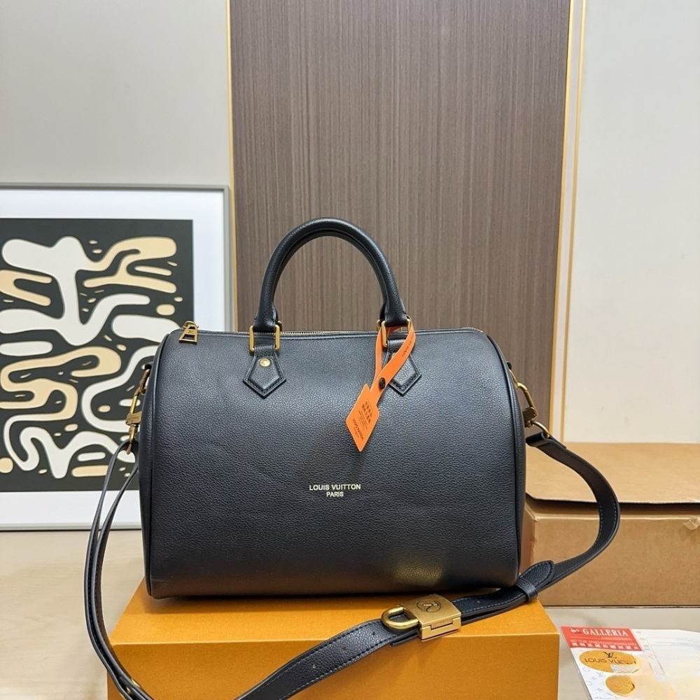 Alternative view of Louis Vuitton Speedy Soft 30 Black 30Cm M24891