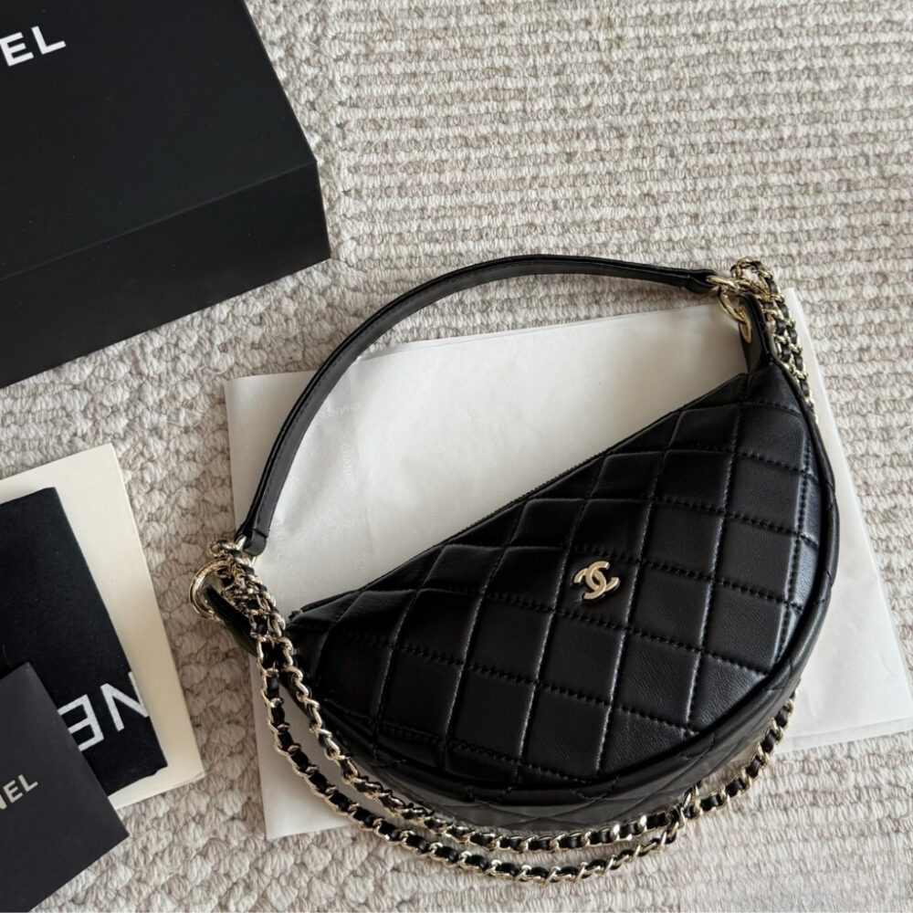 Alternative view of Chanel Clutch With Chain Leather And Gold Tone Metal Dark Burgundy 22cm