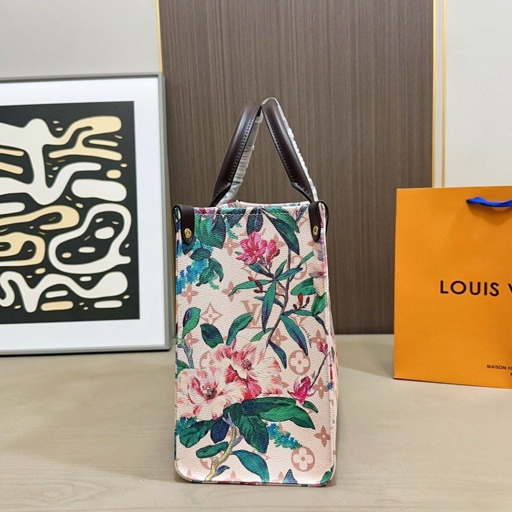 Louis Vuitton Onthego MM Monogram Canvas Dune 32cm - Image 6