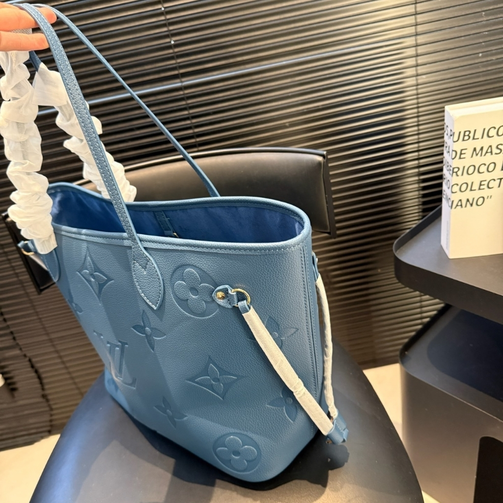 Louis Vuitton Neverfull MM Tote Bag Monogram Empreinte Bleu Jean 31cm M27358 - Image 6